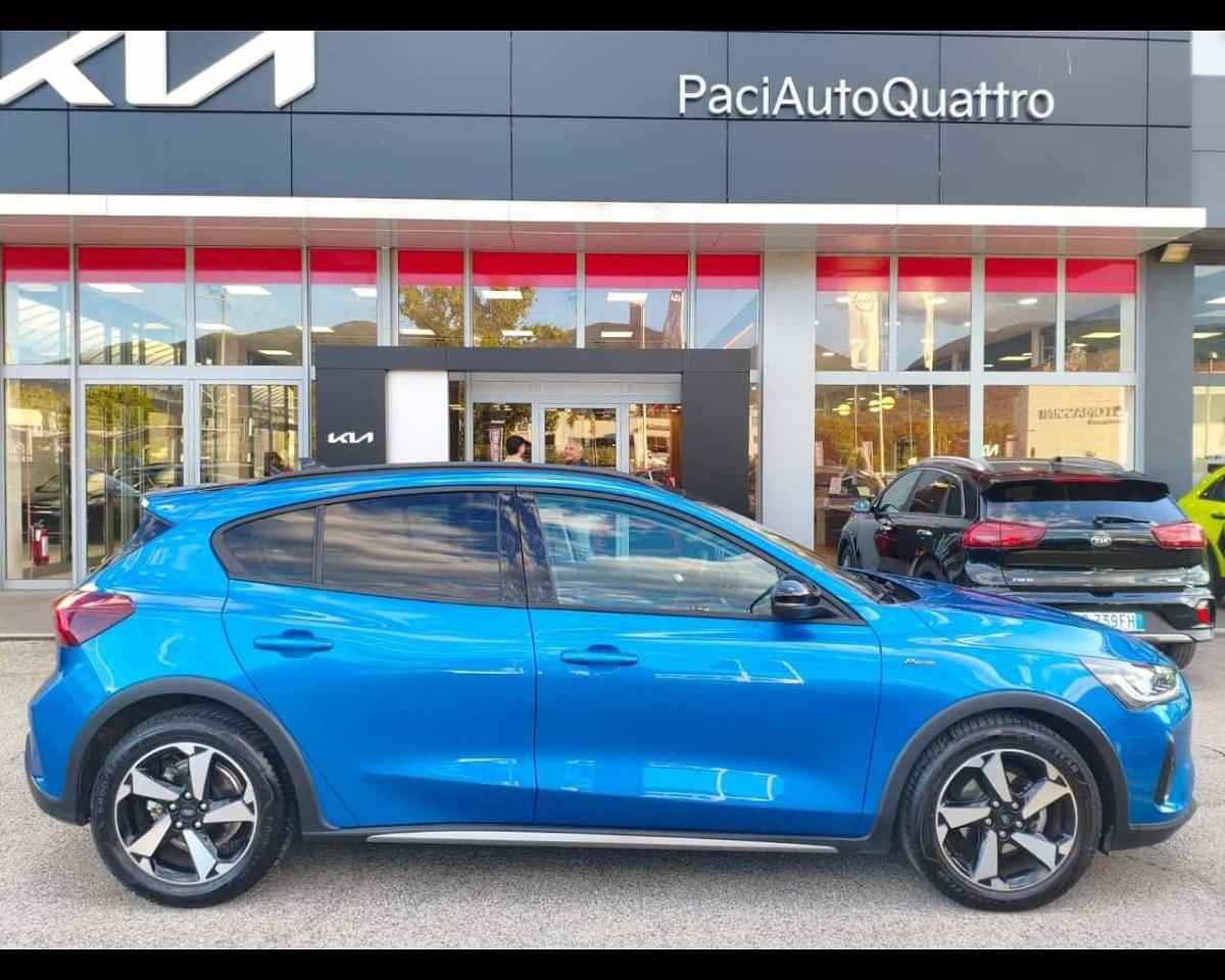 Ford Ford Focus usata, con illuminazione dell