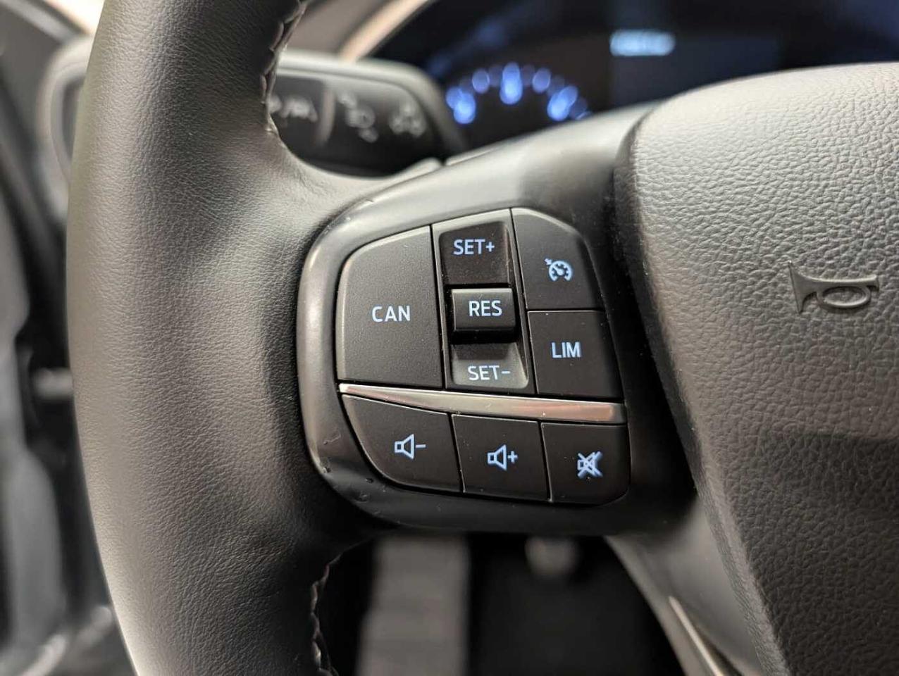 Ford Ford Focus usata, con bracciolo porta oggetti