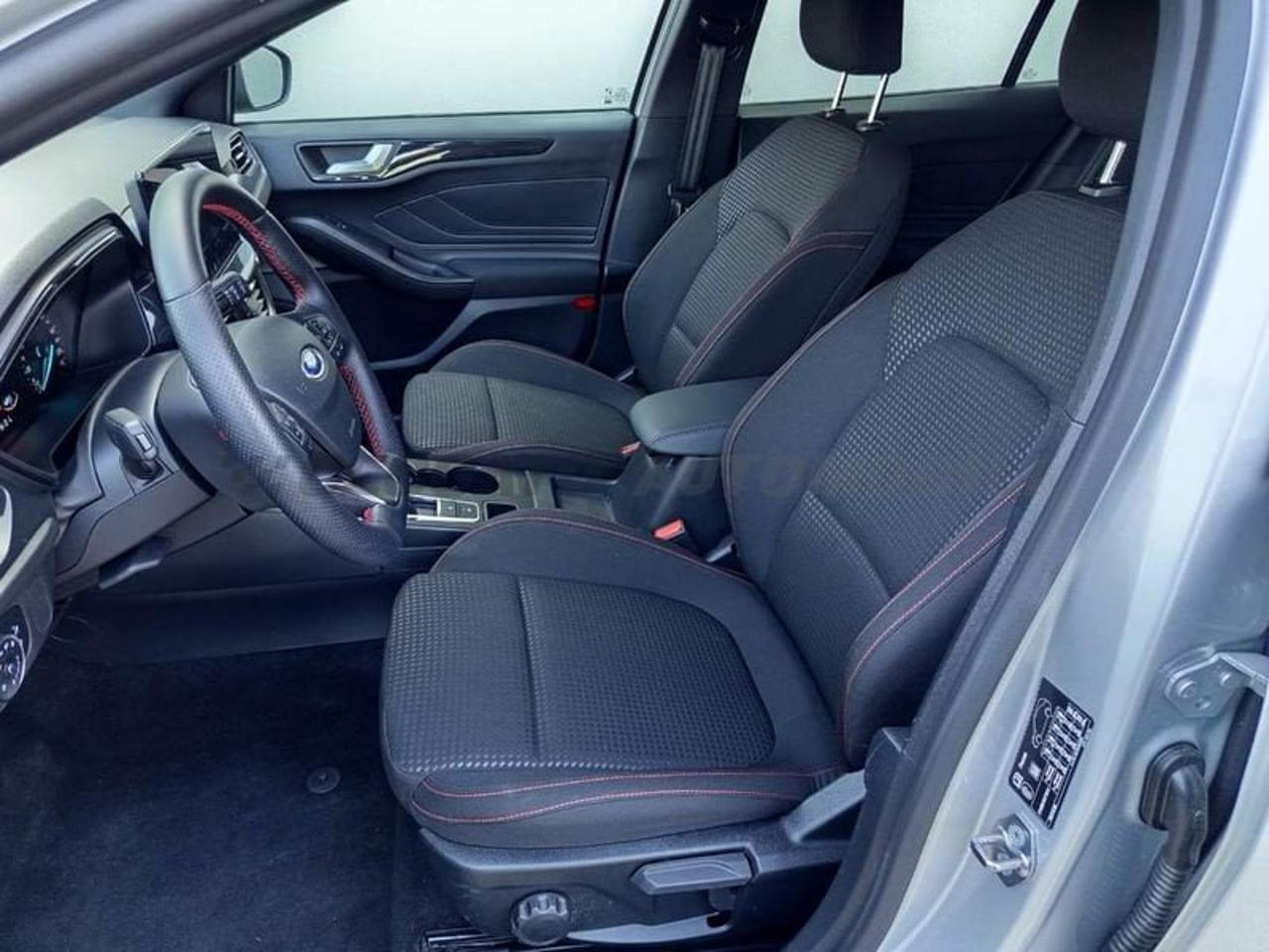 Ford Focus - Foto 4