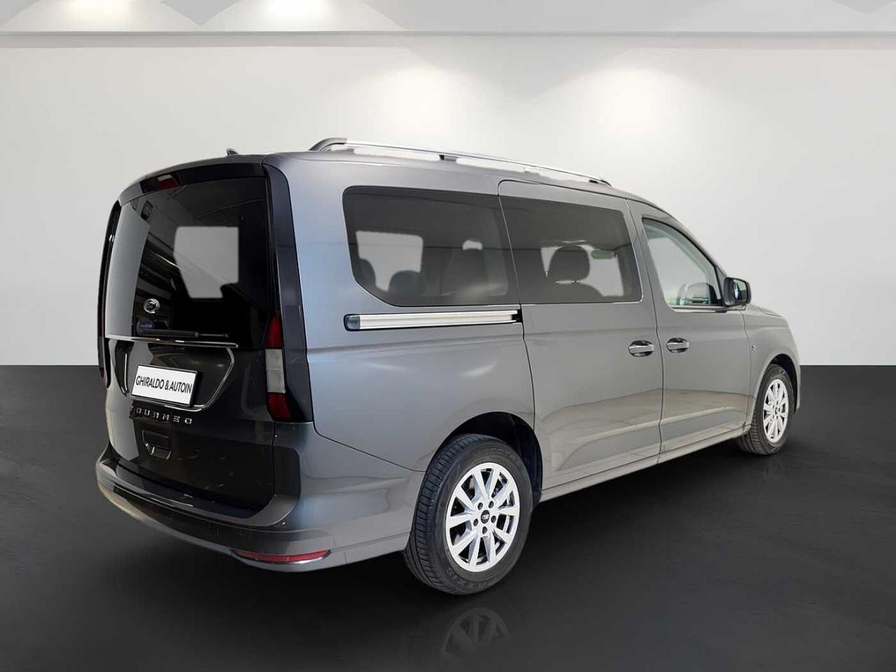Ford Ford Tourneo usata, con sedile posteriore sdoppiabile