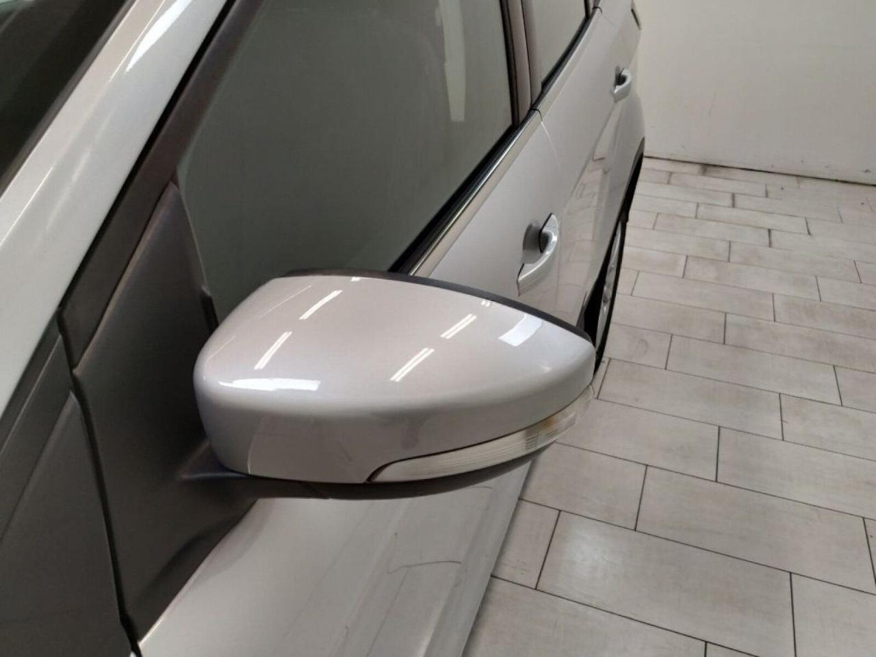 Ford Kuga - Foto 3