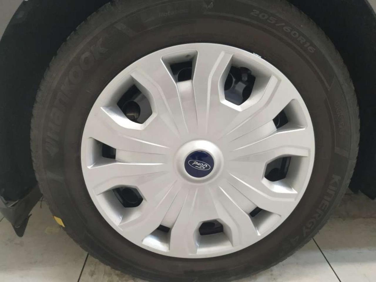 Ford Ford Kuga usata 17