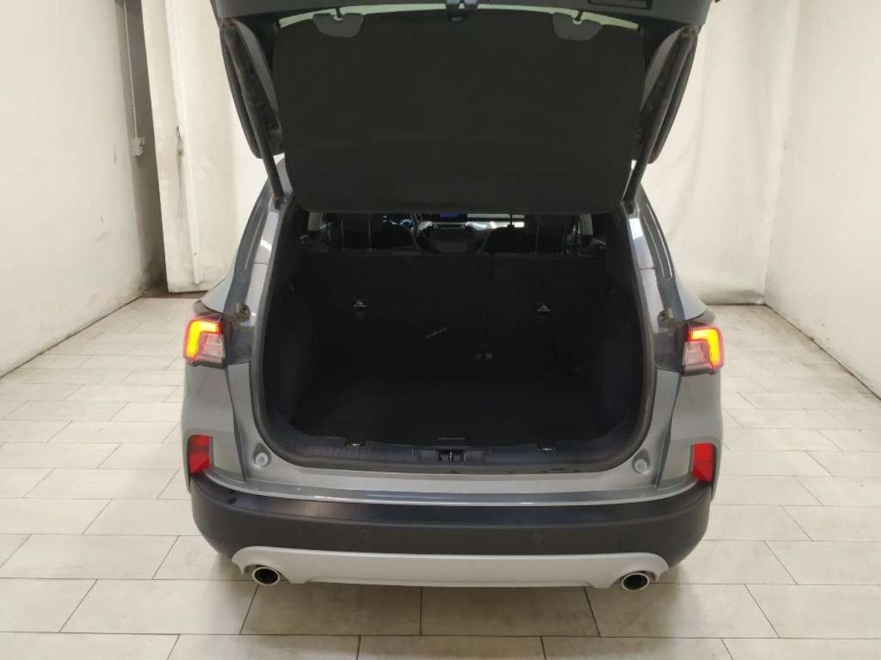 Ford Kuga - Foto 2