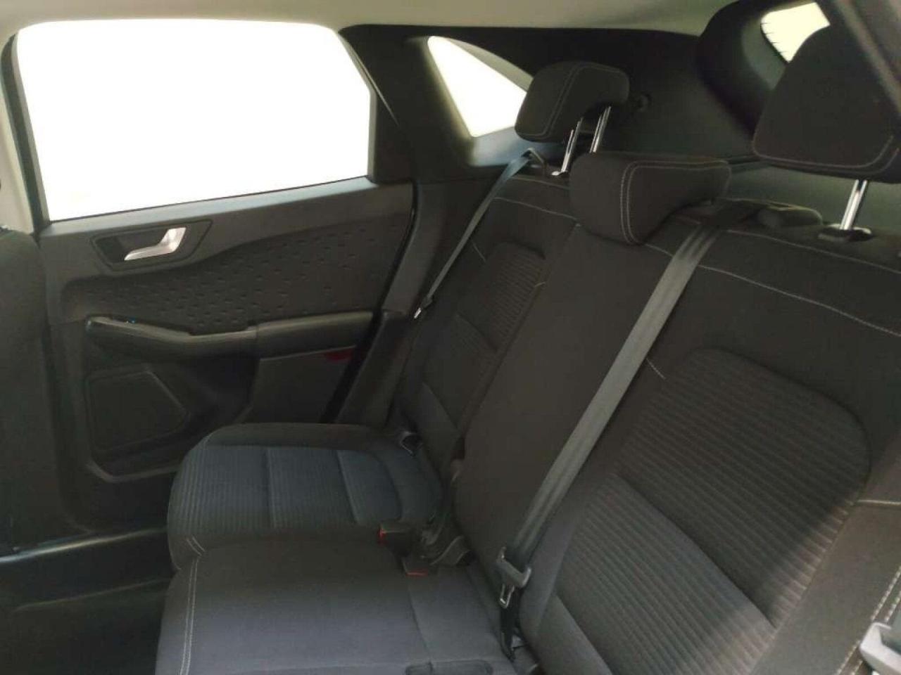 Ford Kuga - Foto 4