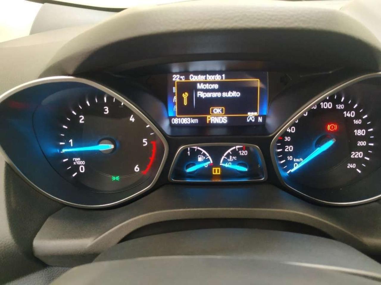Ford Kuga - Foto 5