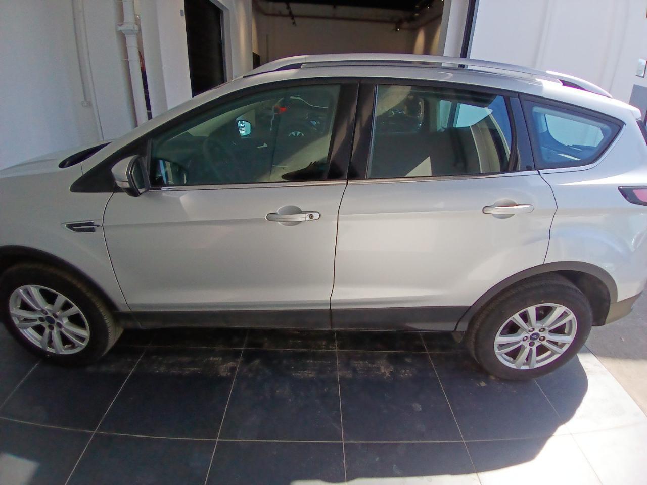 Ford Ford Kuga usata 17