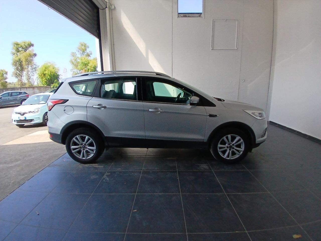 Ford Ford Kuga usata 18