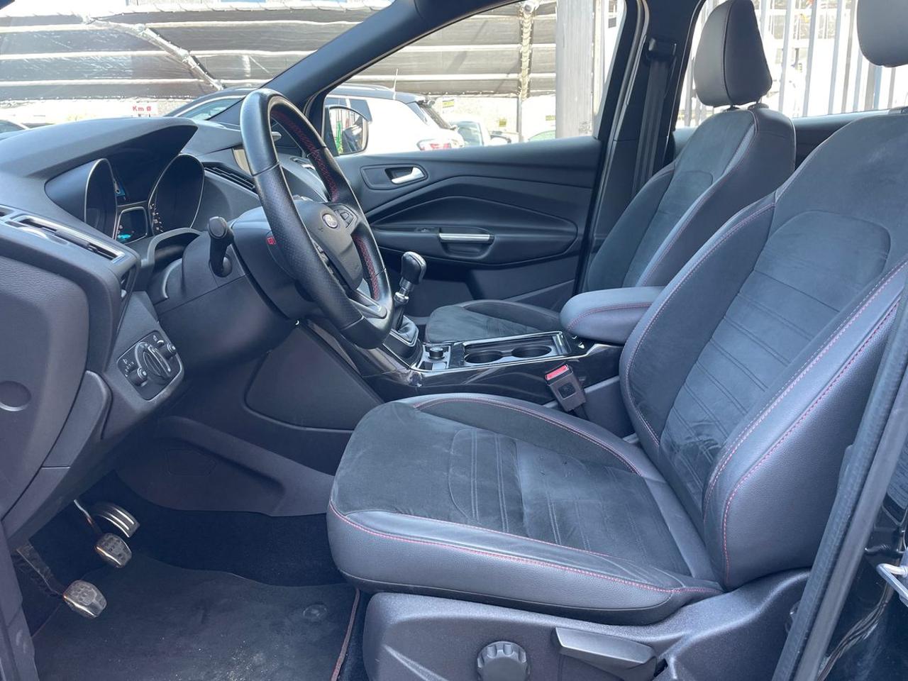 Ford Ford Kuga usata 15