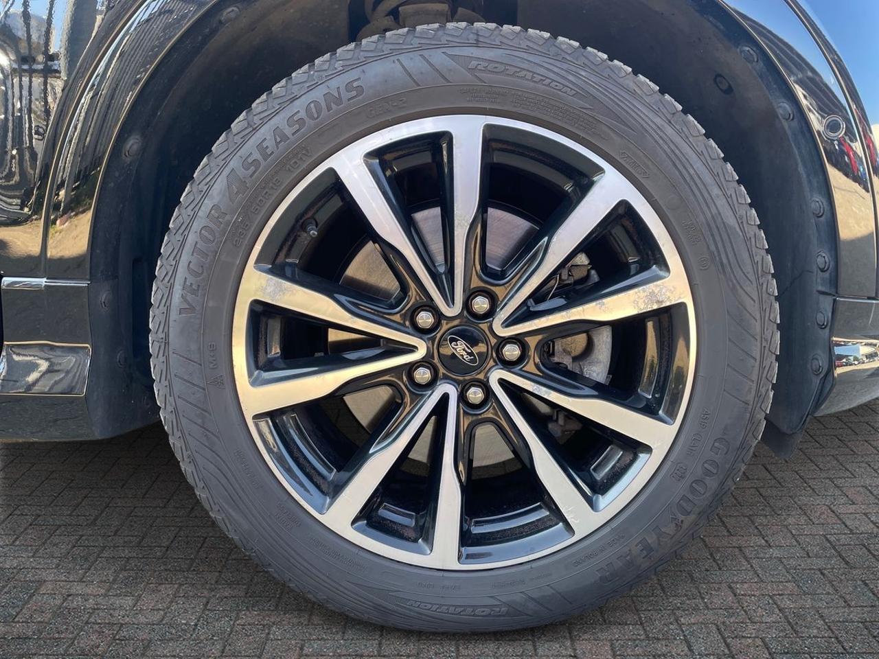 Ford Ford Kuga usata 24