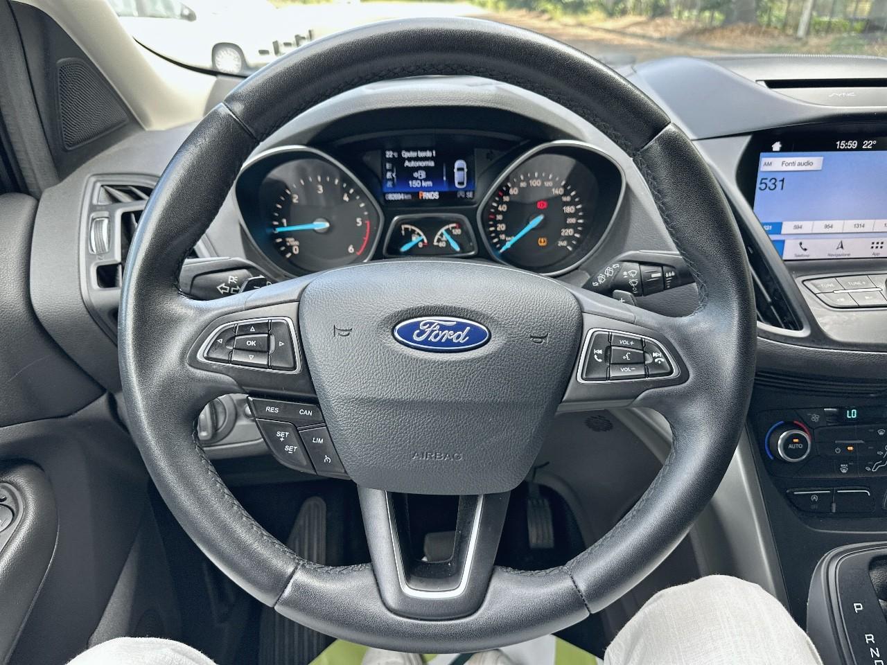 Ford Ford Kuga usata, con 6 altoparlanti