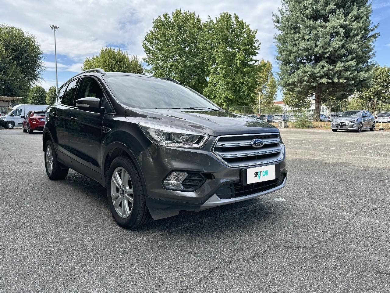 Ford Ford Kuga usata, con attivazione vocale include sistema audio, include comandi telefono e include comandi climatizzatore