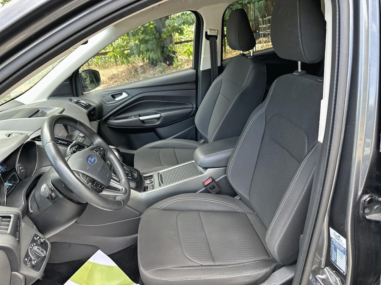 Ford Ford Kuga usata, con climatizzatore a controllo automatico