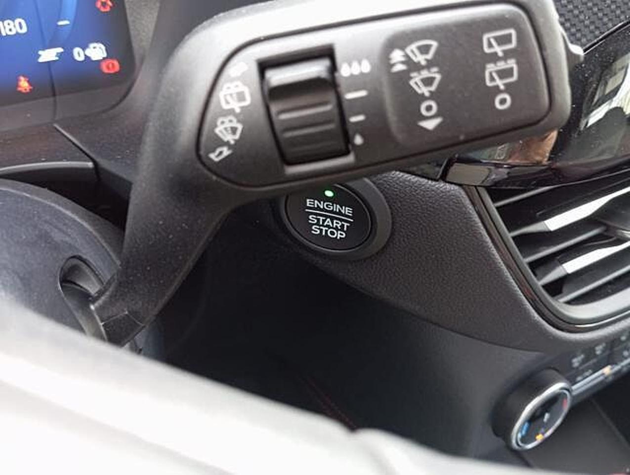 Ford Ford Kuga usata, con sistema di navigazione