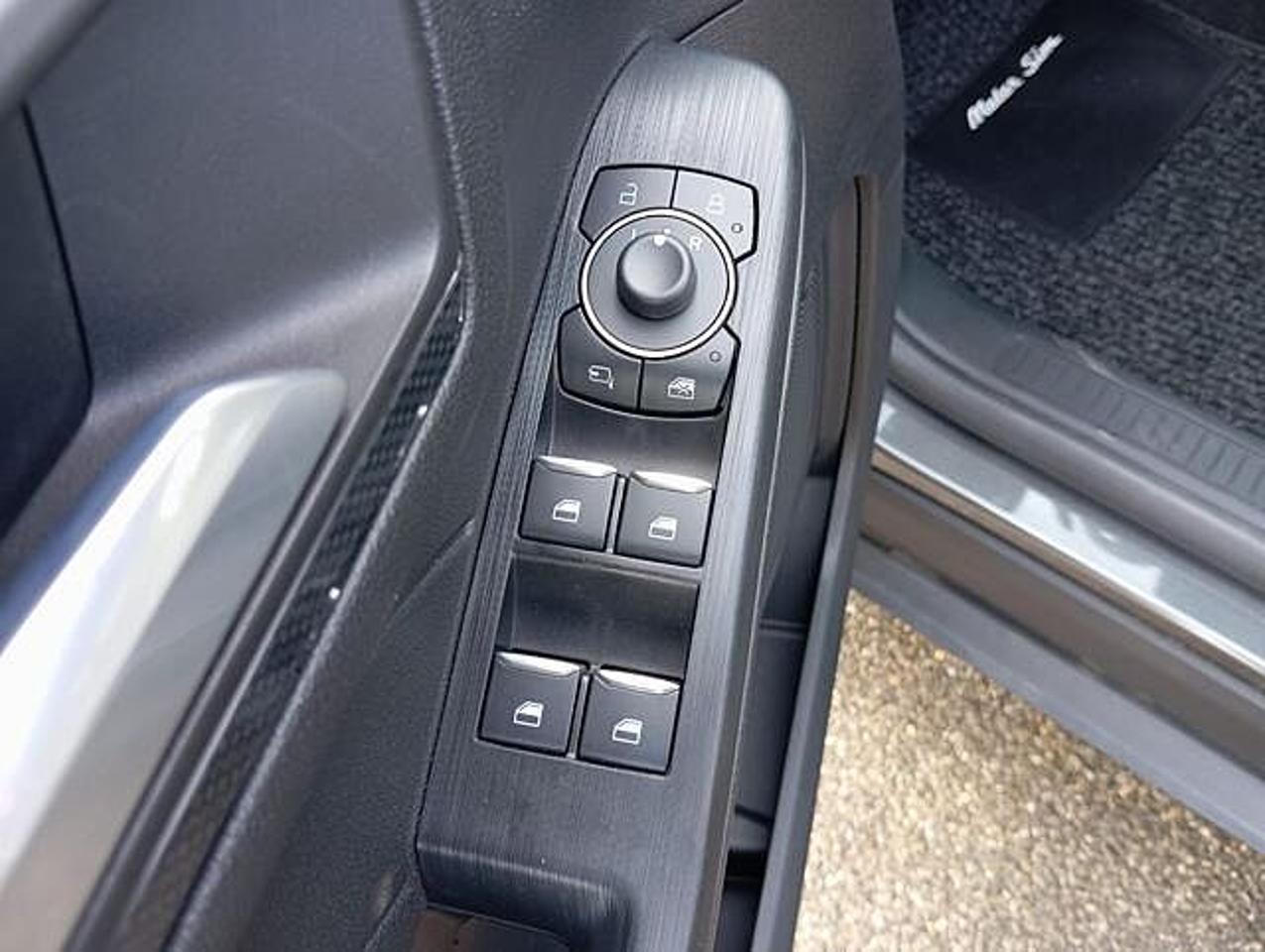 Ford Ford Kuga usata, con vetri elettrici