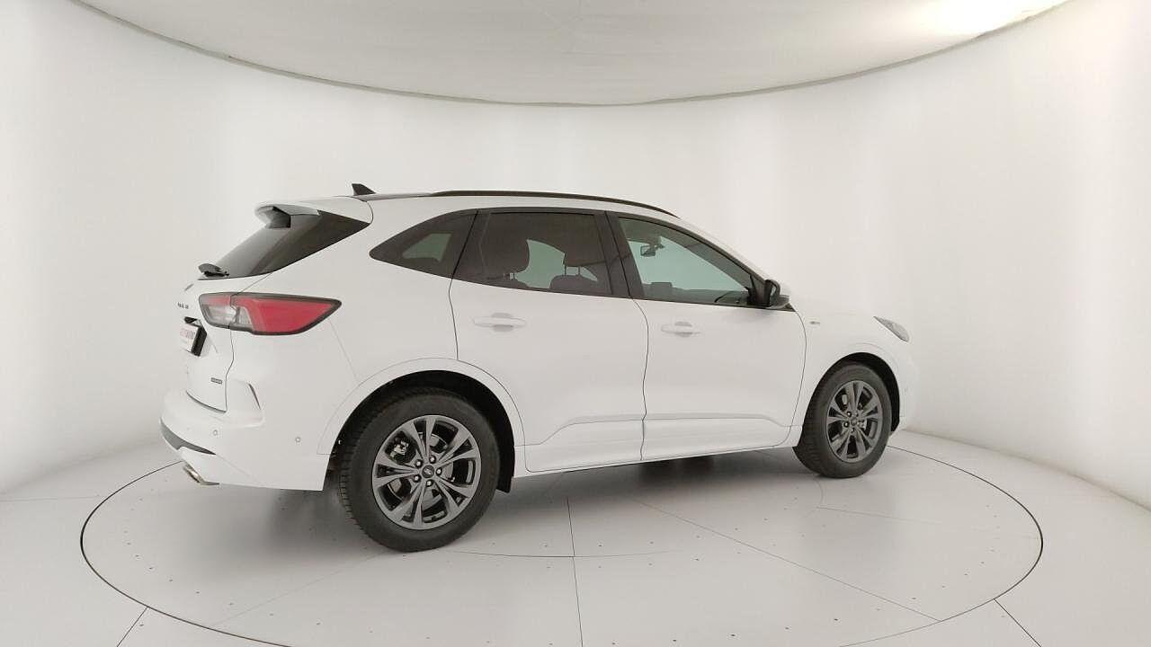 Ford Ford Kuga usata 26