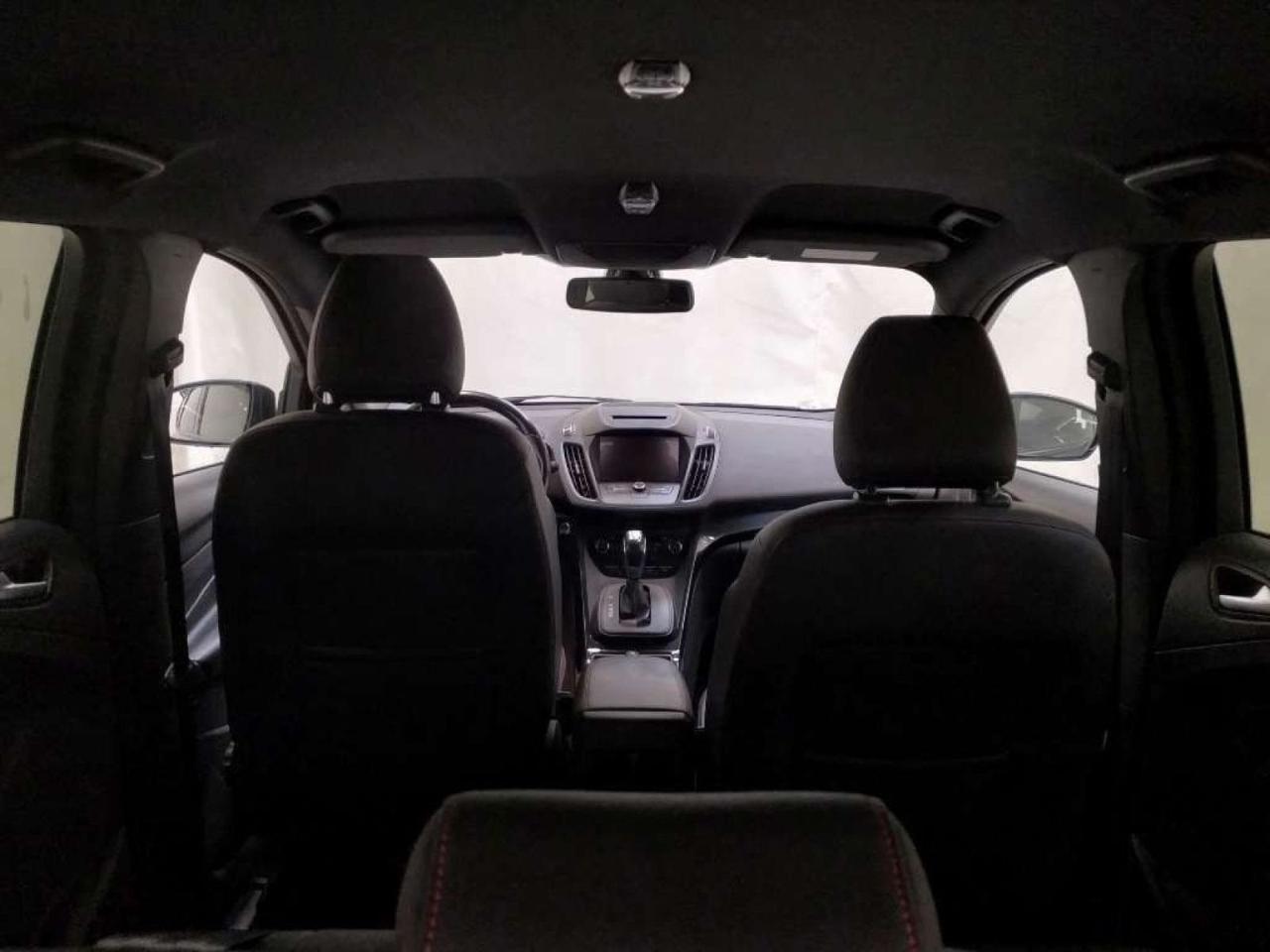 Ford Kuga - Foto 2