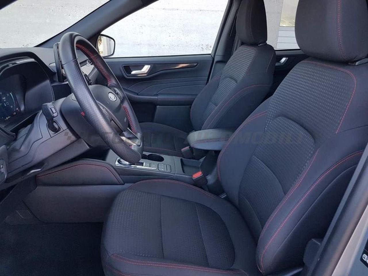 Ford Ford Kuga usata, con cambio automatico