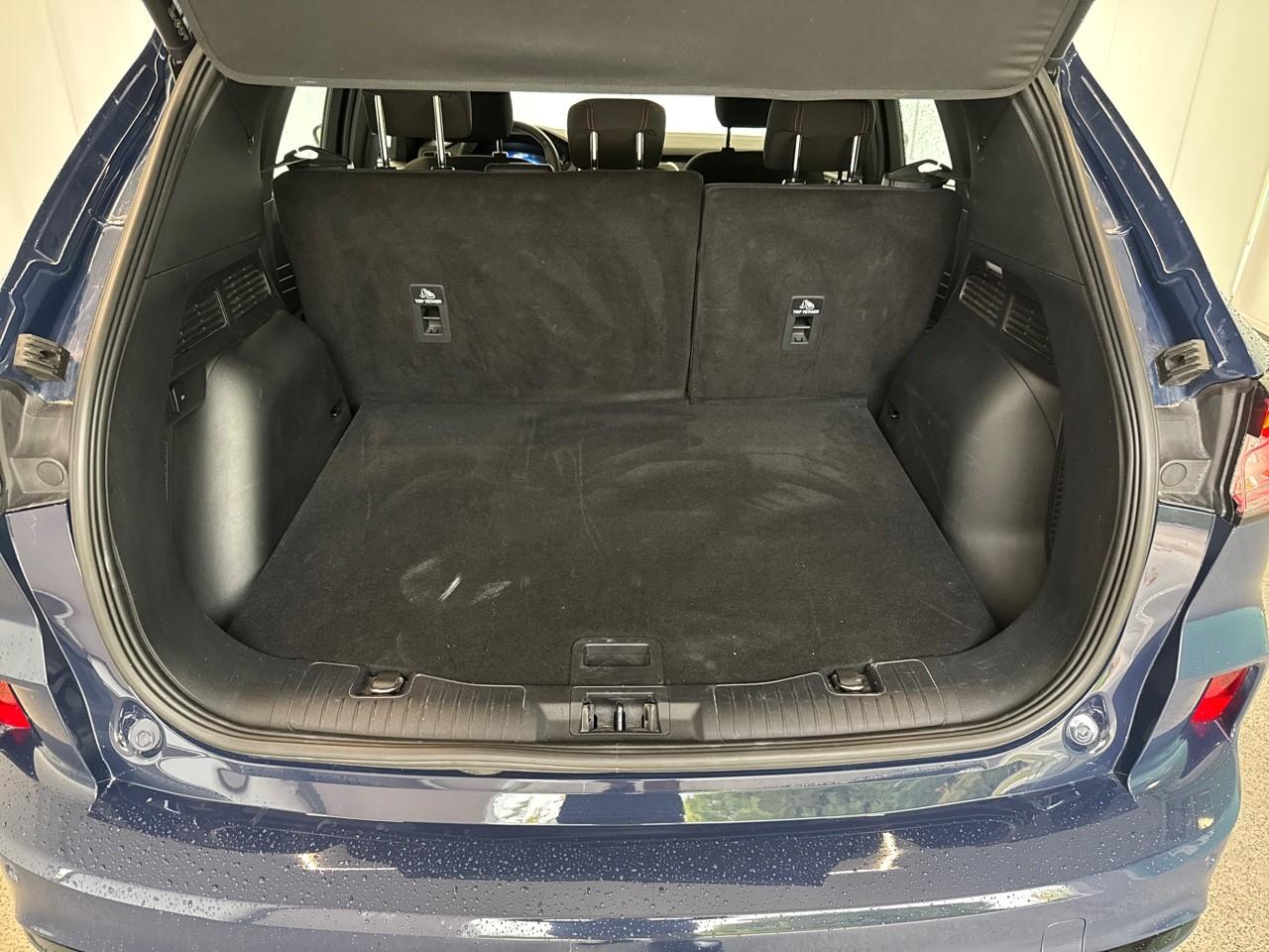 Ford Ford Kuga usata, con bracciolo posteriore