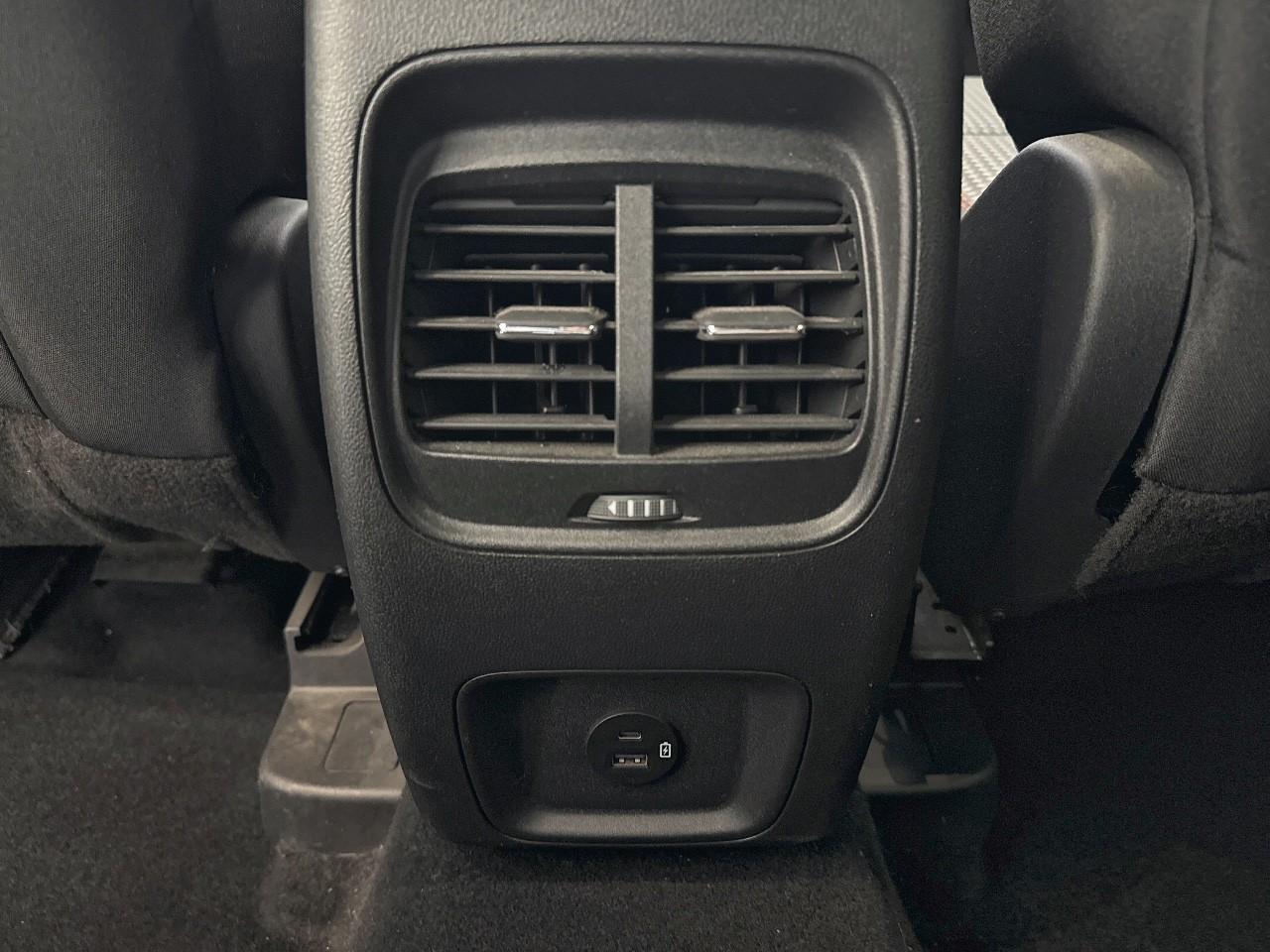 Ford Ford Kuga usata, con airbags 6