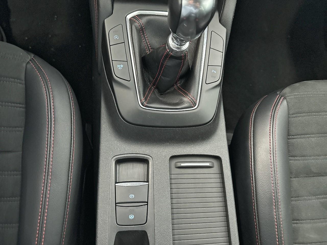 Ford Ford Kuga usata, con airbags 6