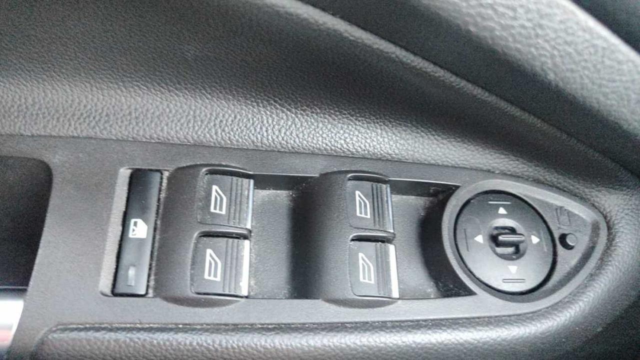 Ford Ford Kuga usata 23