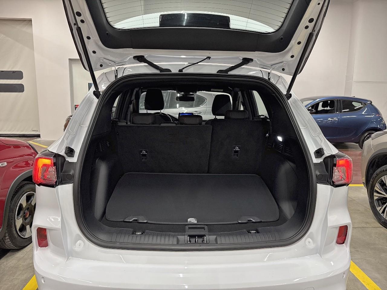 Ford Ford Kuga usata 17