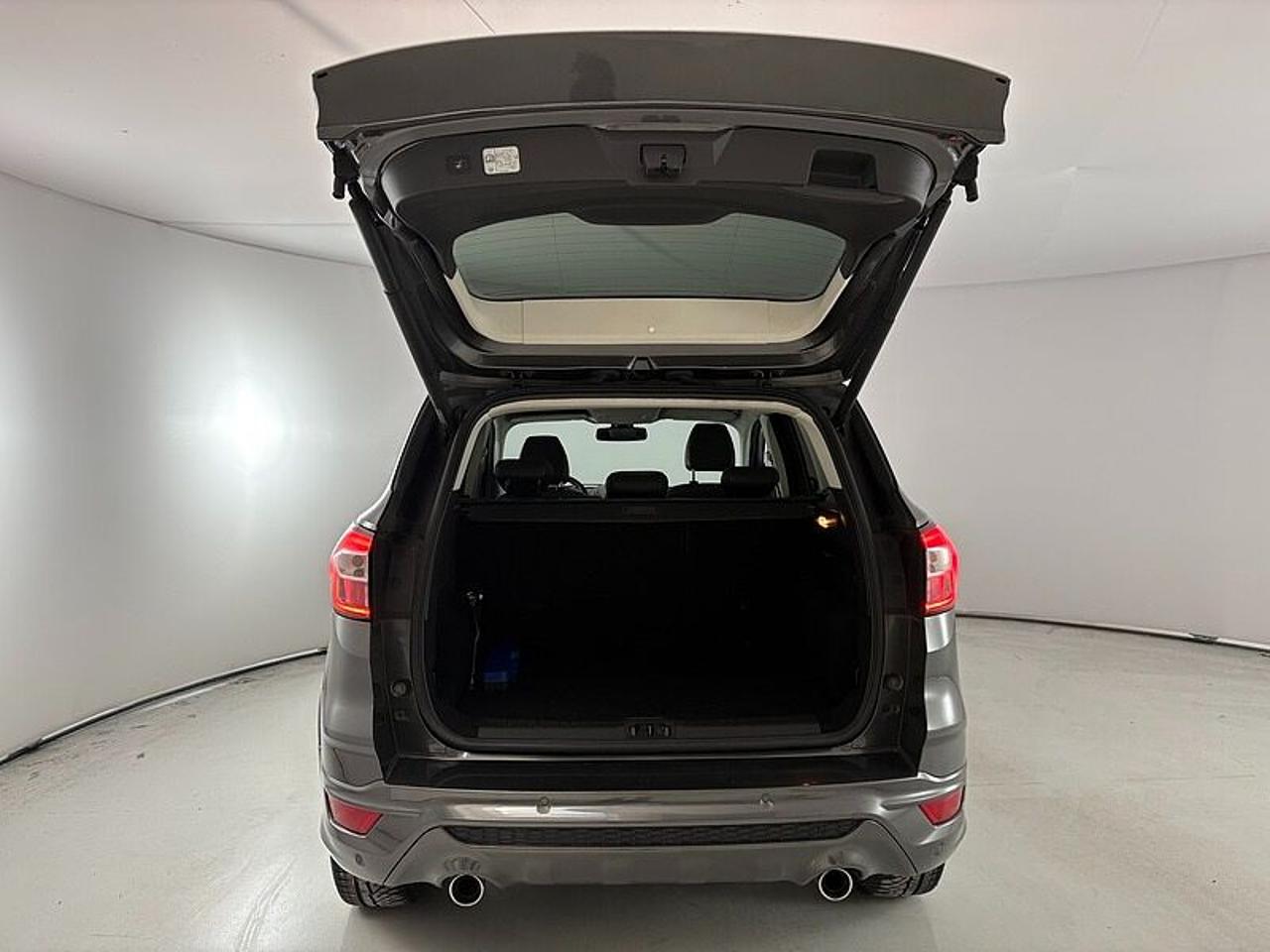 Ford Ford Kuga usata 16