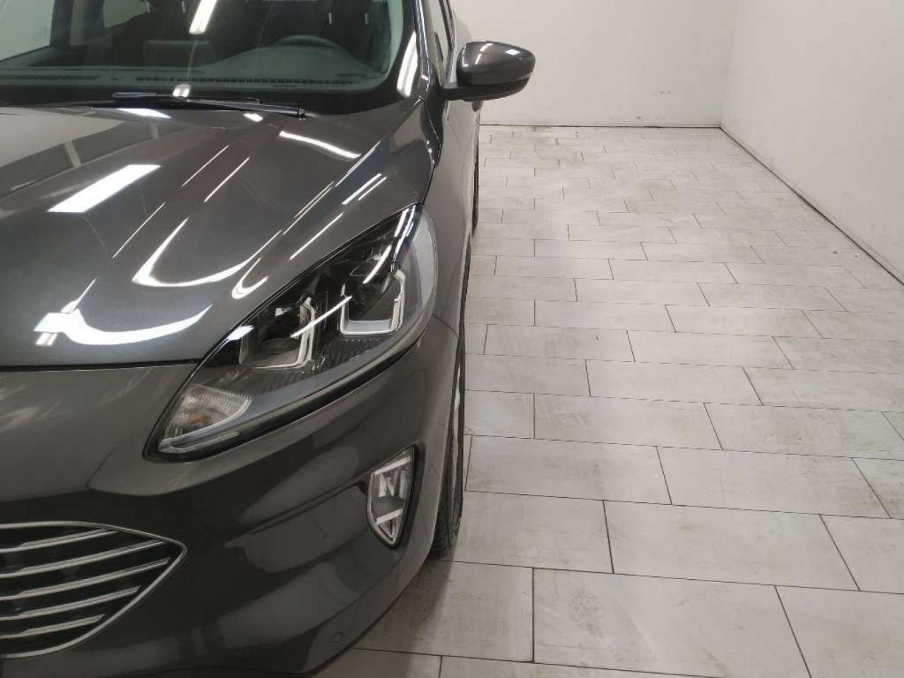 Ford Kuga - Foto 2