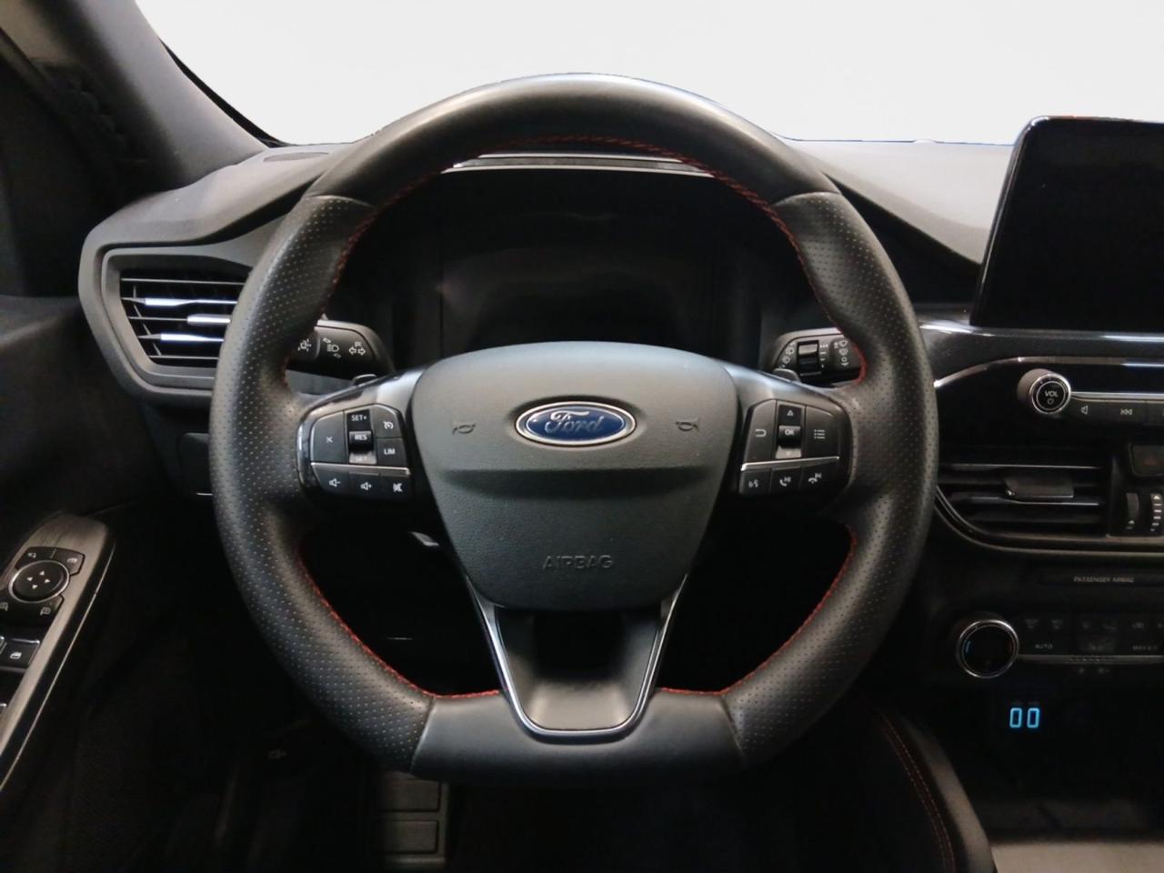 Ford Kuga - Foto 3