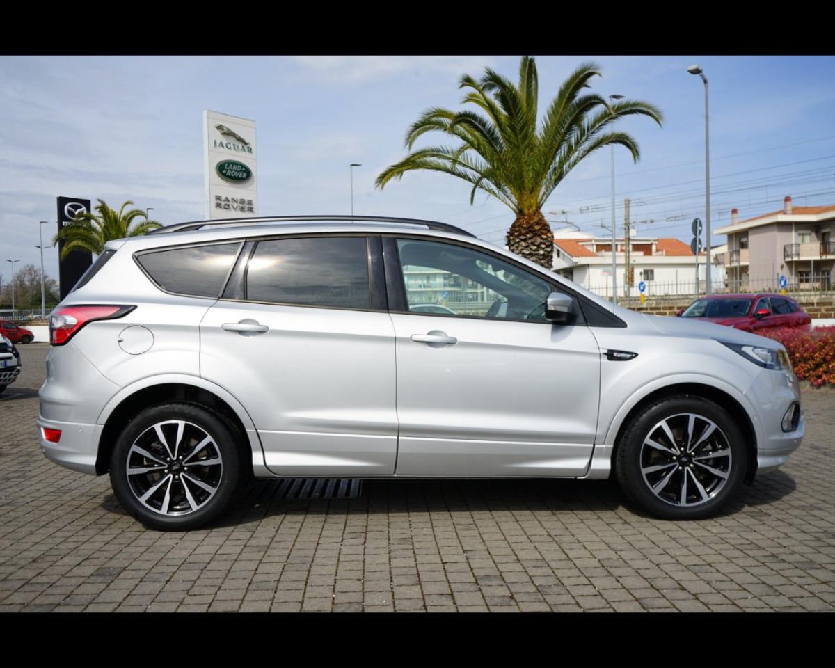 Ford Ford Kuga usata 13