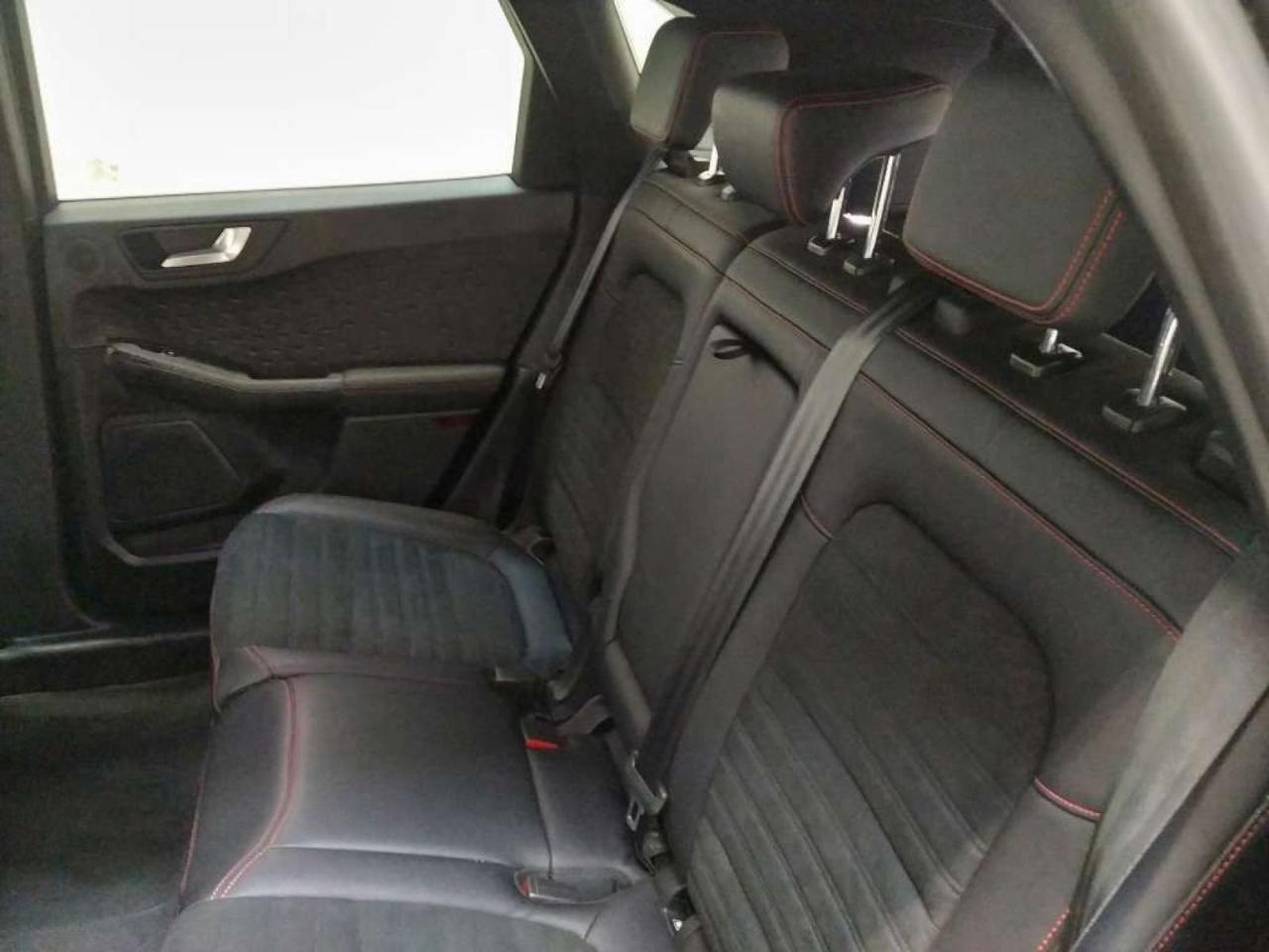 Ford Kuga - Foto 5