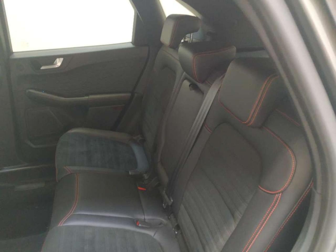 Ford Kuga - Foto 3