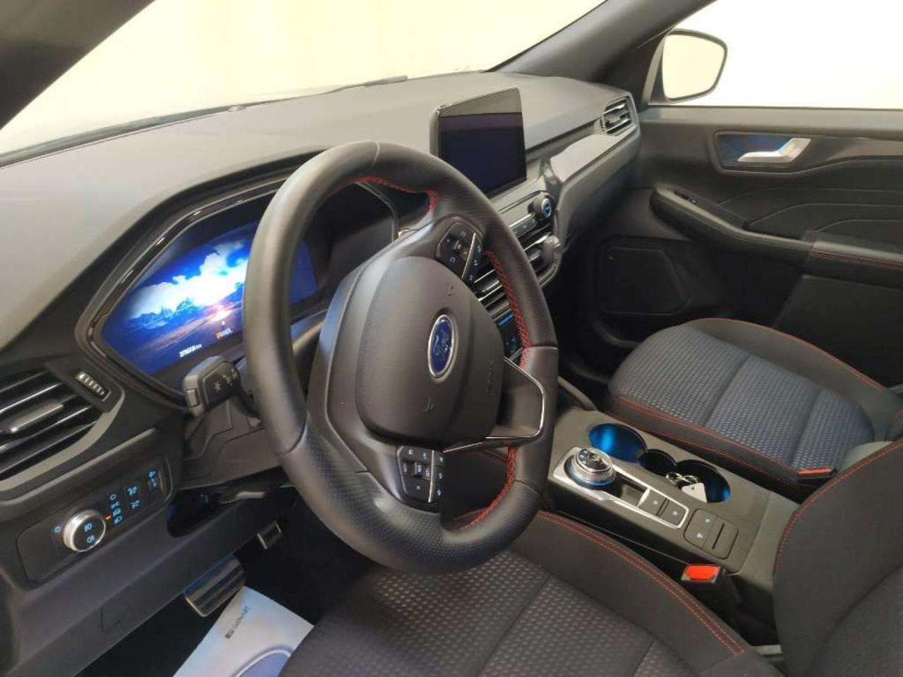Ford Kuga - Foto 4