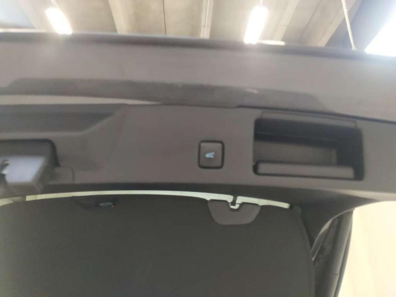 Ford Kuga - Foto 2