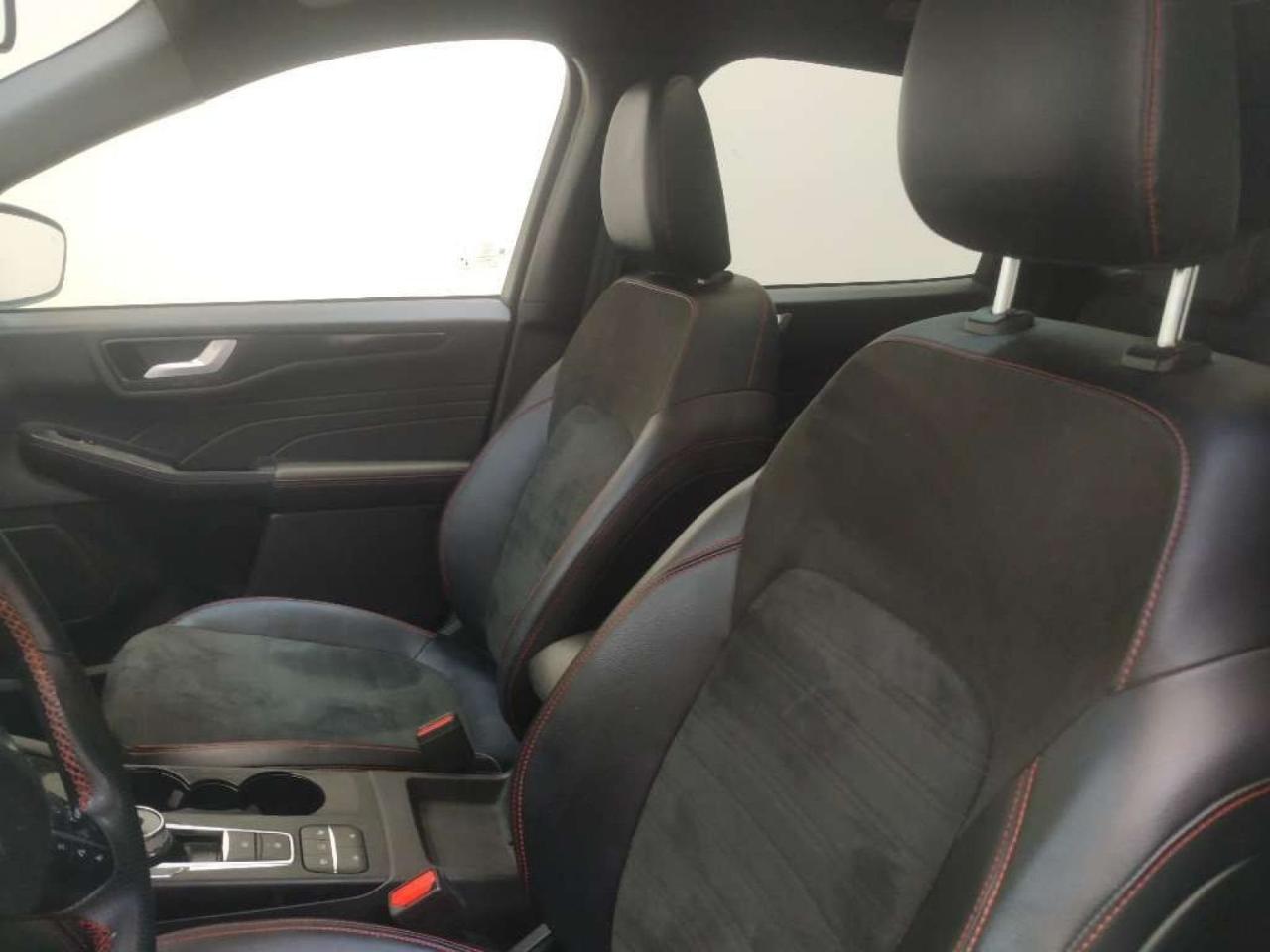 Ford Kuga - Foto 4