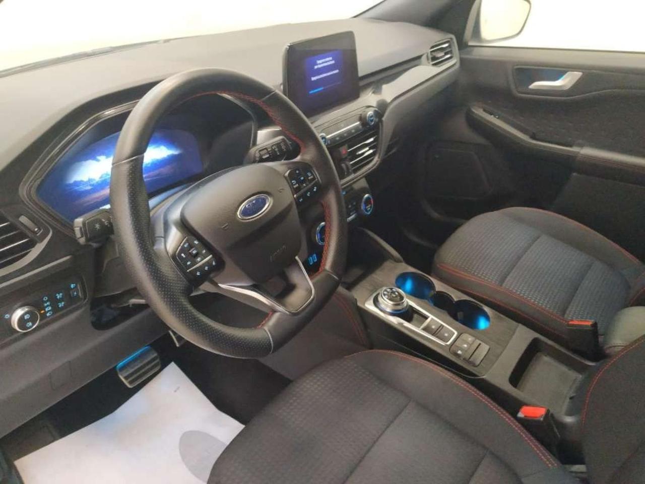 Ford Kuga - Foto 5
