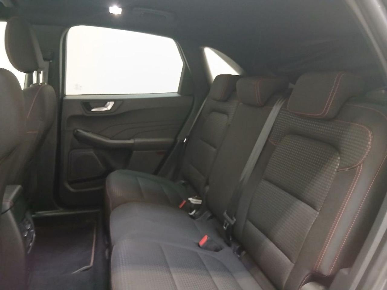 Ford Kuga - Foto 2