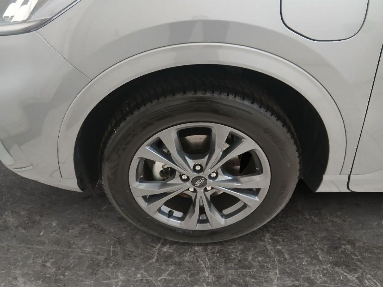 Ford Ford Kuga usata 16