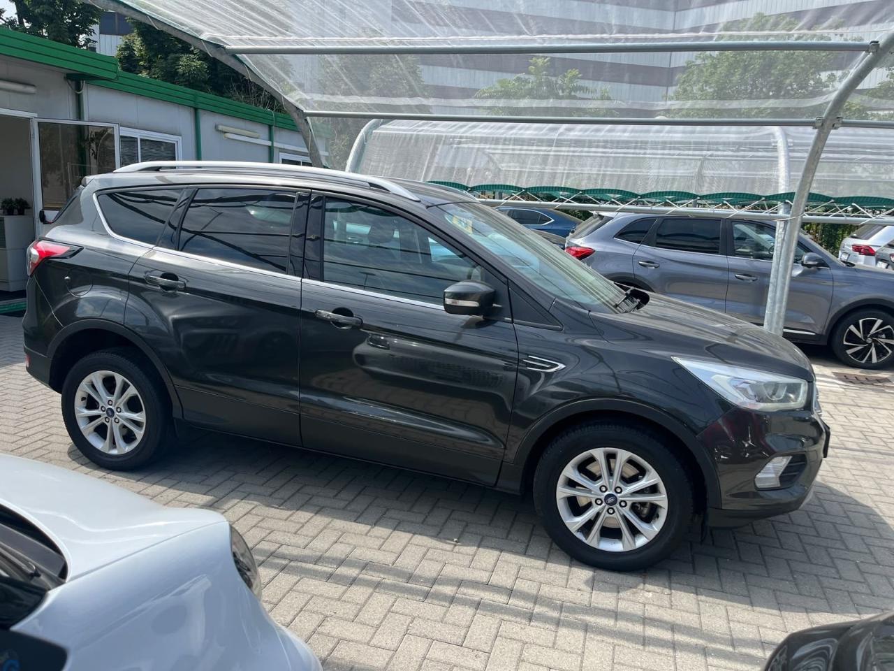 Ford Ford Kuga usata 17