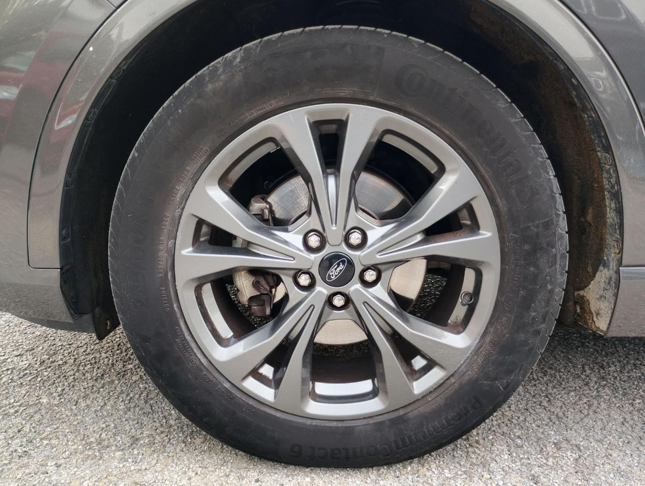 Ford Kuga - Foto 2