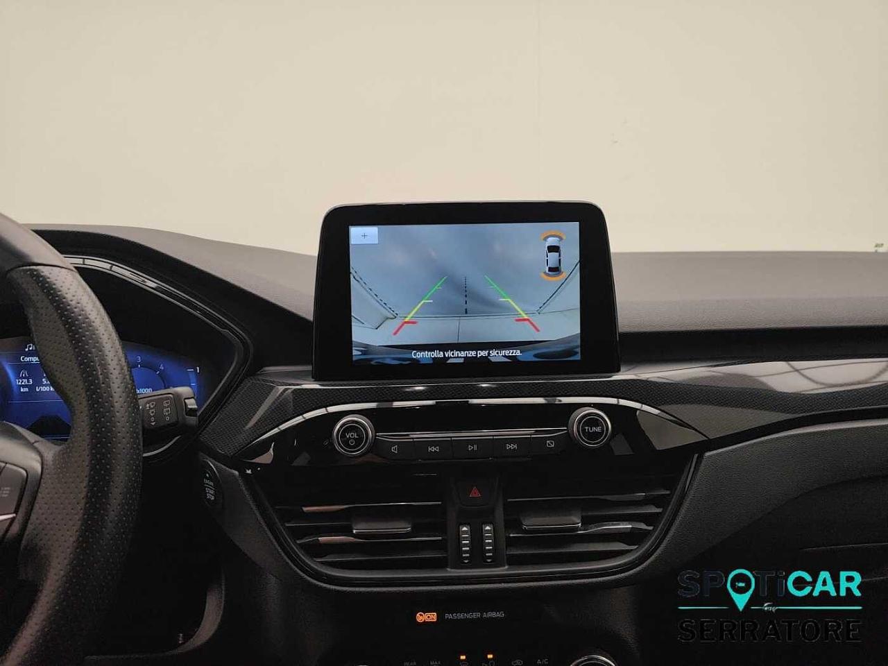 Ford Kuga - Foto 2