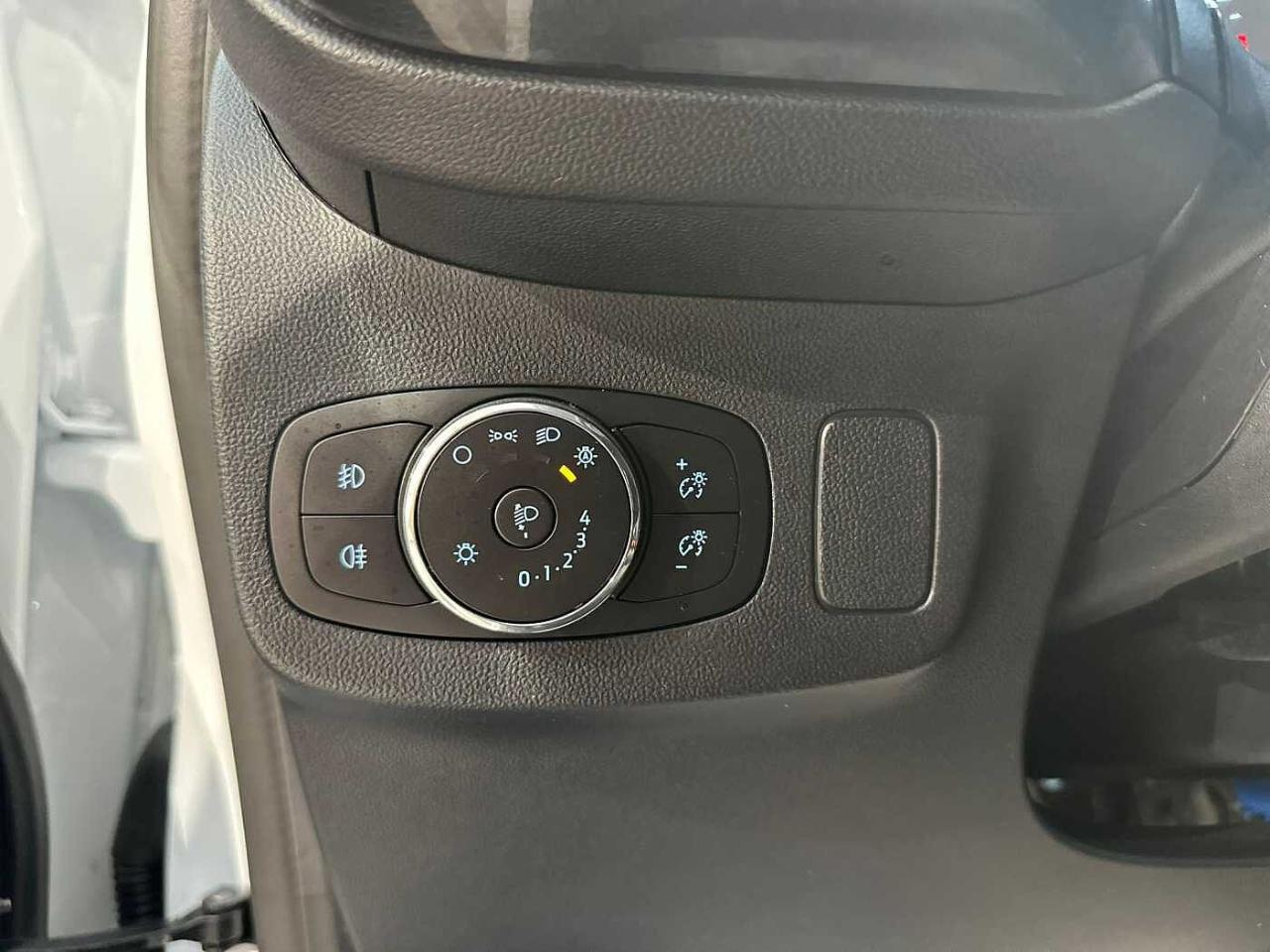 Ford Ford Puma usata, con clima automatico