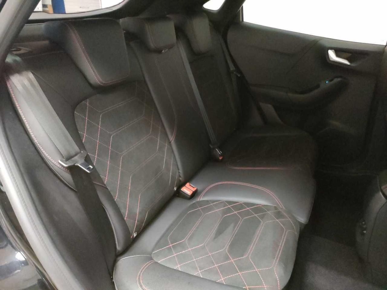 Ford Ford Puma usata, con 6x Airbag (fontali + laterali + testa)