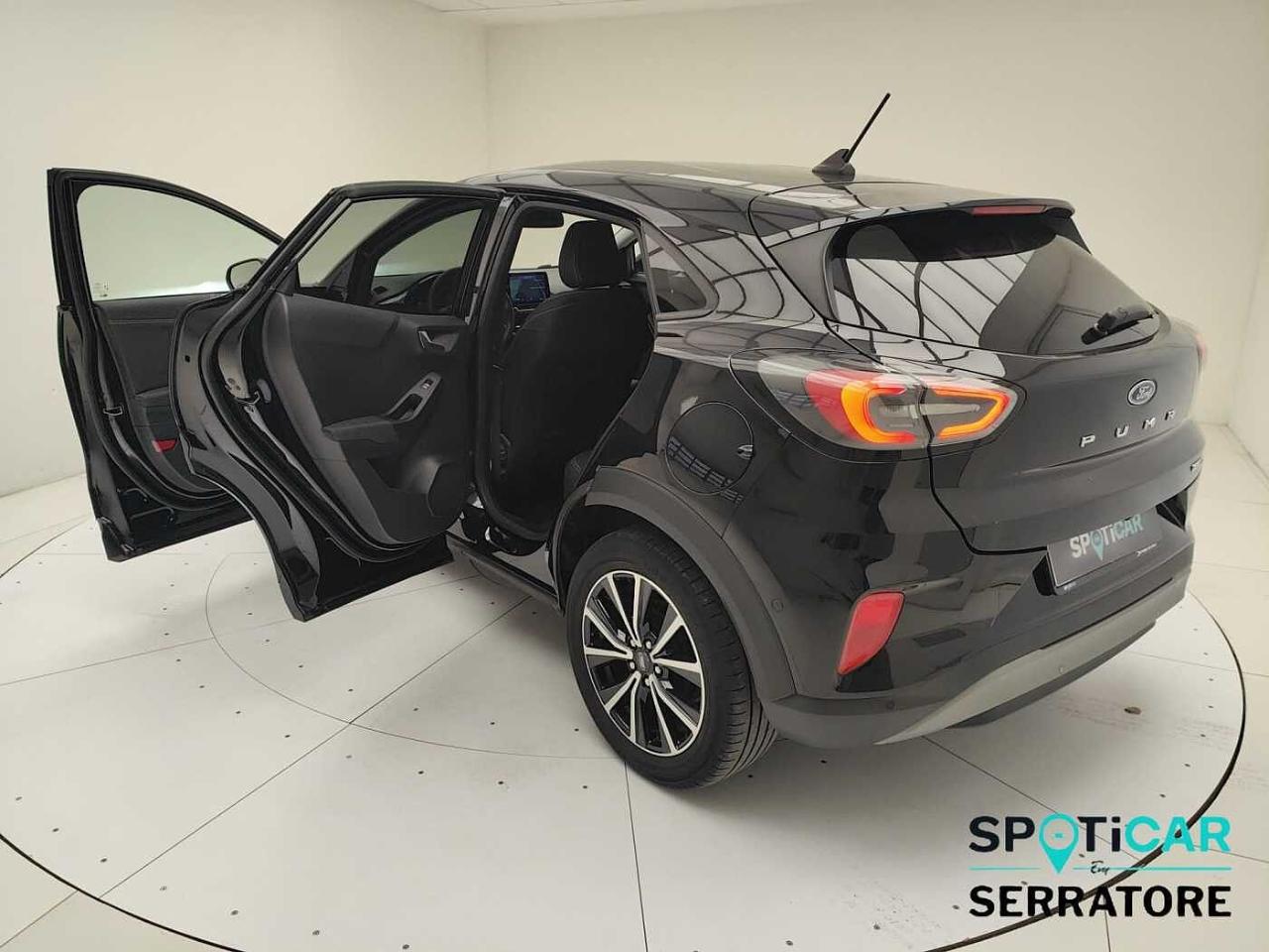 Ford Ford Puma usata, con attacchi di sicurezza isofix integrati nei sedili posteriori
