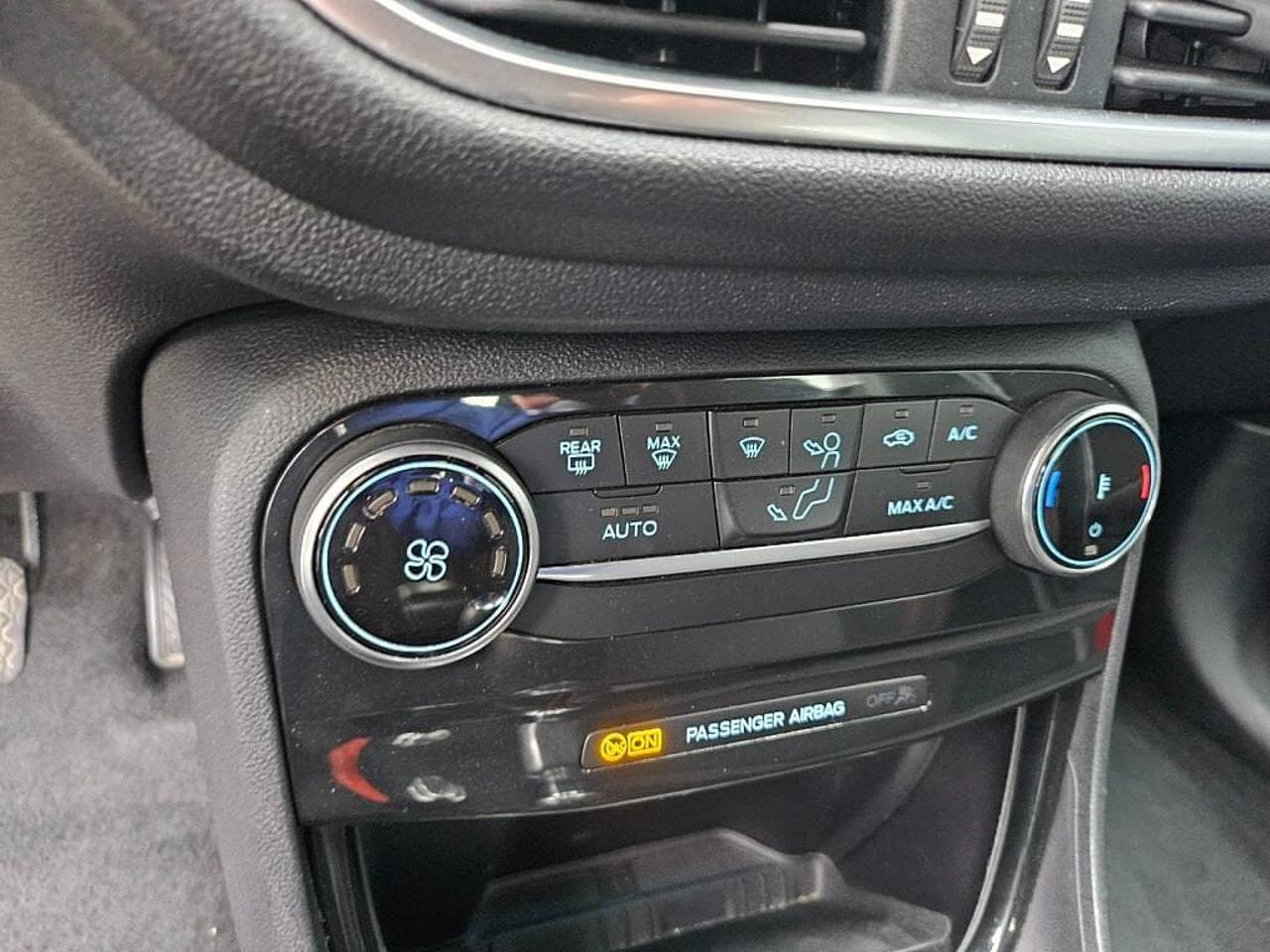 Ford Ford Puma usata, con 5 sedili