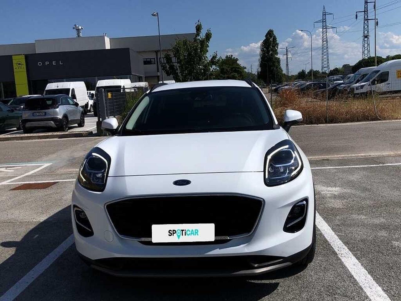 Ford Ford Puma usata, con attacchi di sicurezza isofix integrati nei sedili posteriori