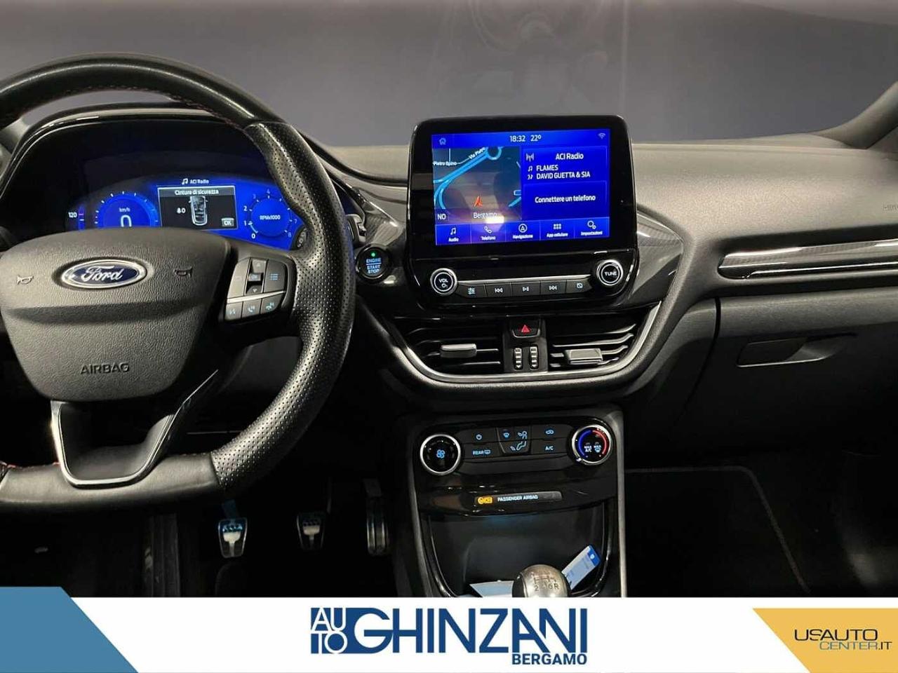 Ford Ford Puma usata, con bracciolo porta oggetti