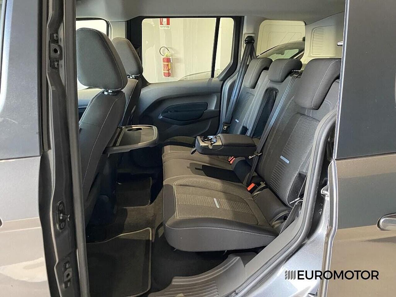 Ford Ford Tourneo usata 9