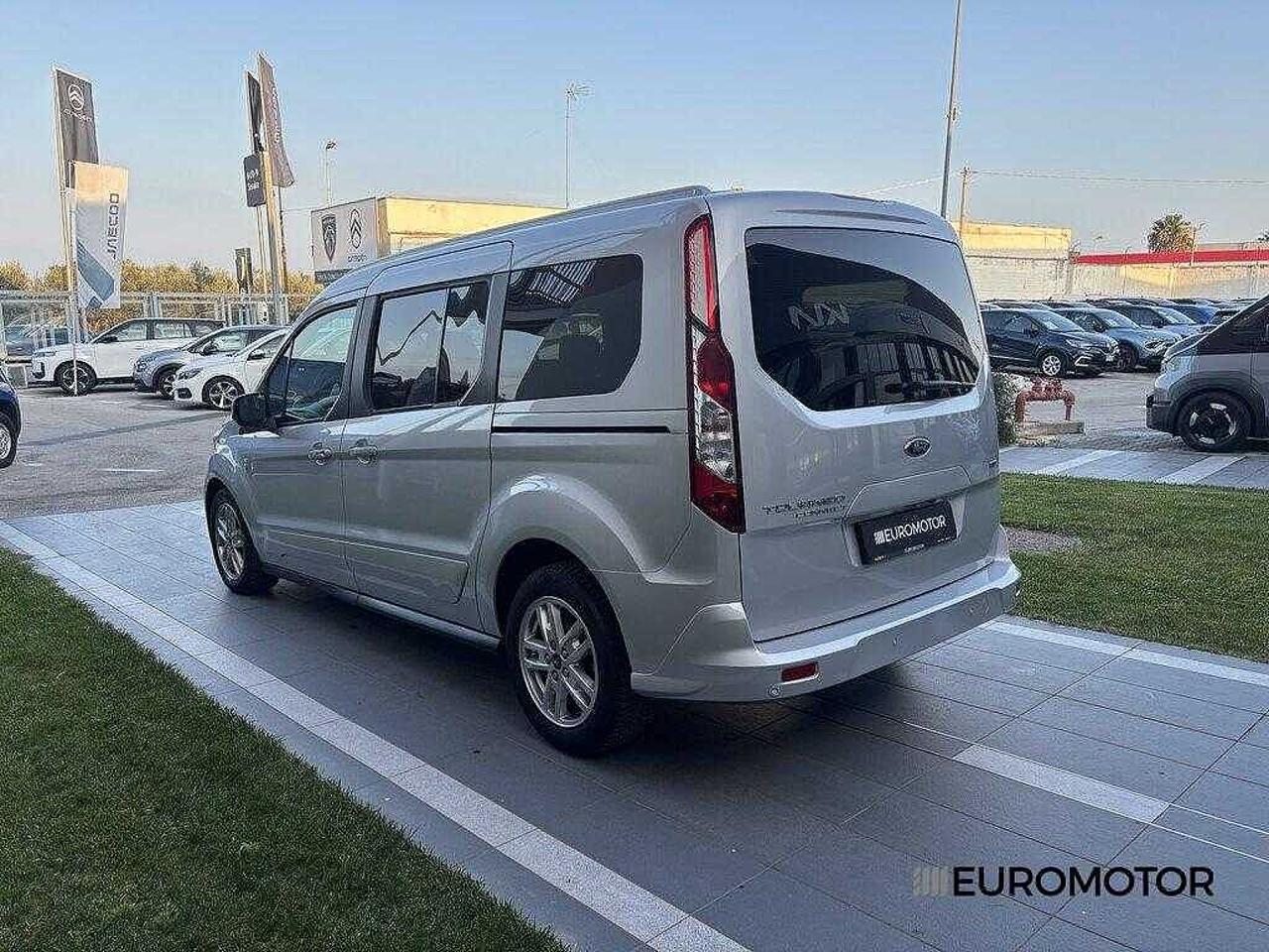 Ford Ford Tourneo usata 25
