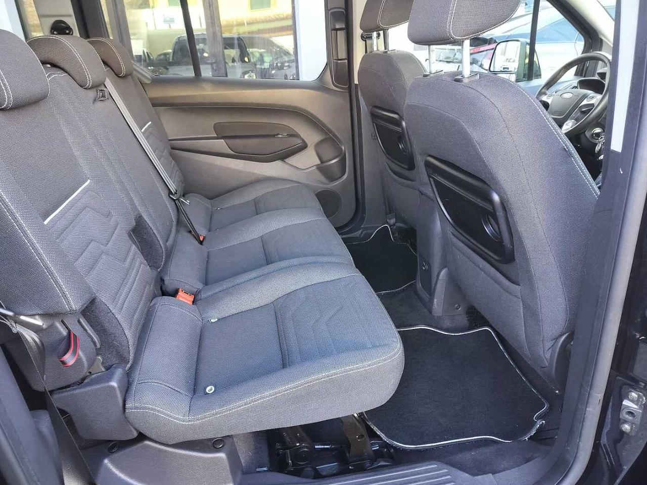 Ford Ford Tourneo usata 6